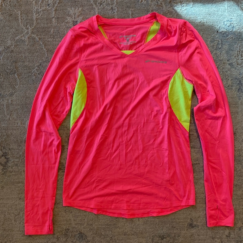Brooks Women’s Running Top - Size M